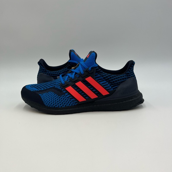 Adidas Ultraboost 5.0 DNA Running Shoes - Picture 4 of 6